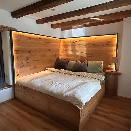 Apartmán Historisches Altstadt-apartment Im Herzen Von Sankt Veit *