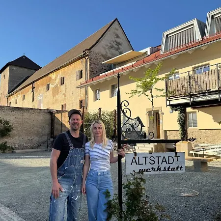Historisches Altstadt-apartment Im Herzen Von Sankt Veit *